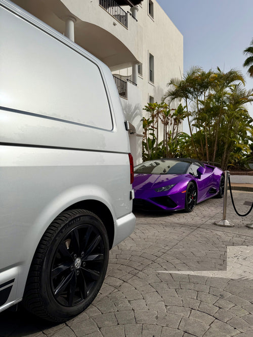 Premium mobile car wash service in Marbella
